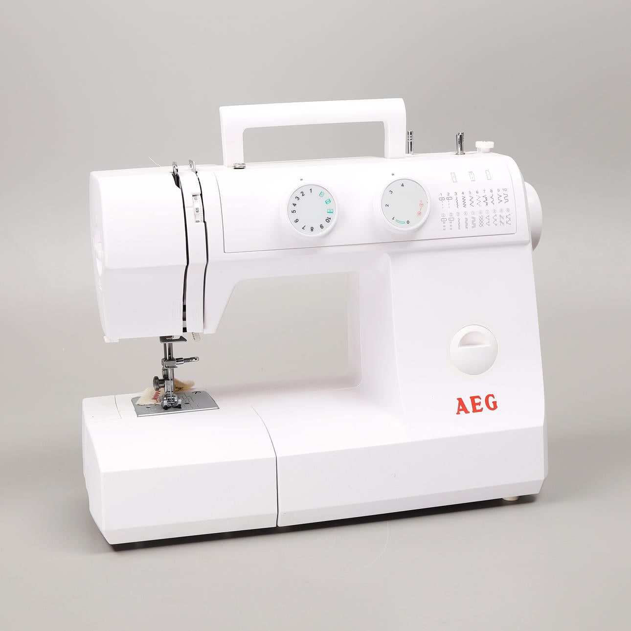 AEG Electric Sewing Machine