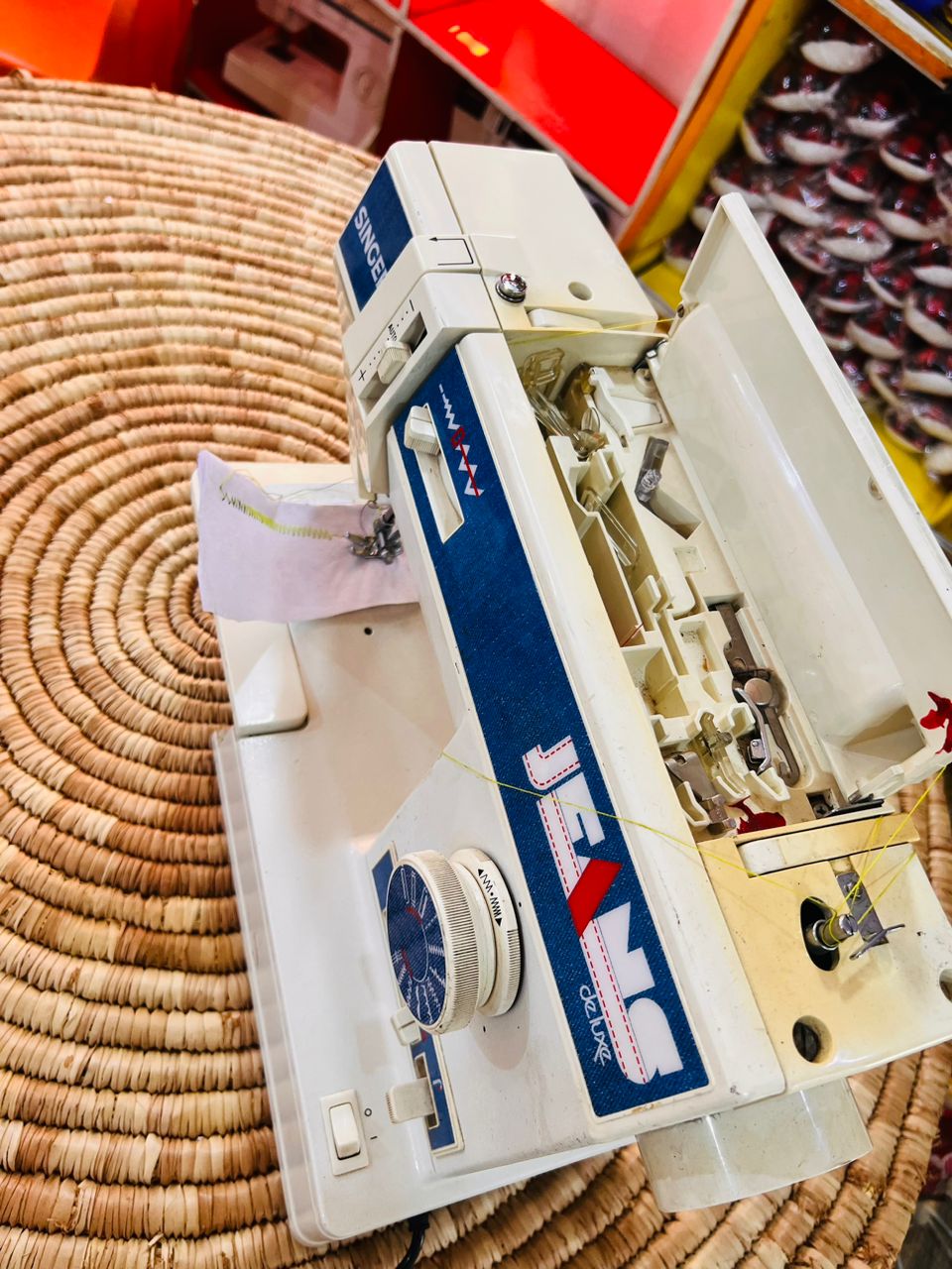 Singer jeans electric sewing machine